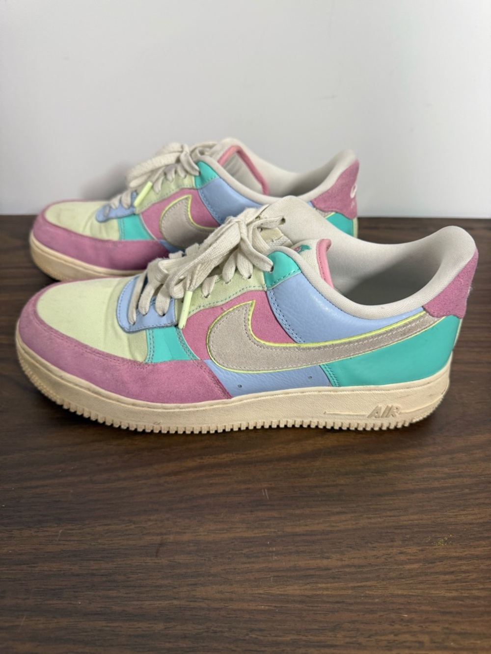Nike Air Force 1 Low "Easter" 2018 Multi-Color Pastel Sneakers - Size 9